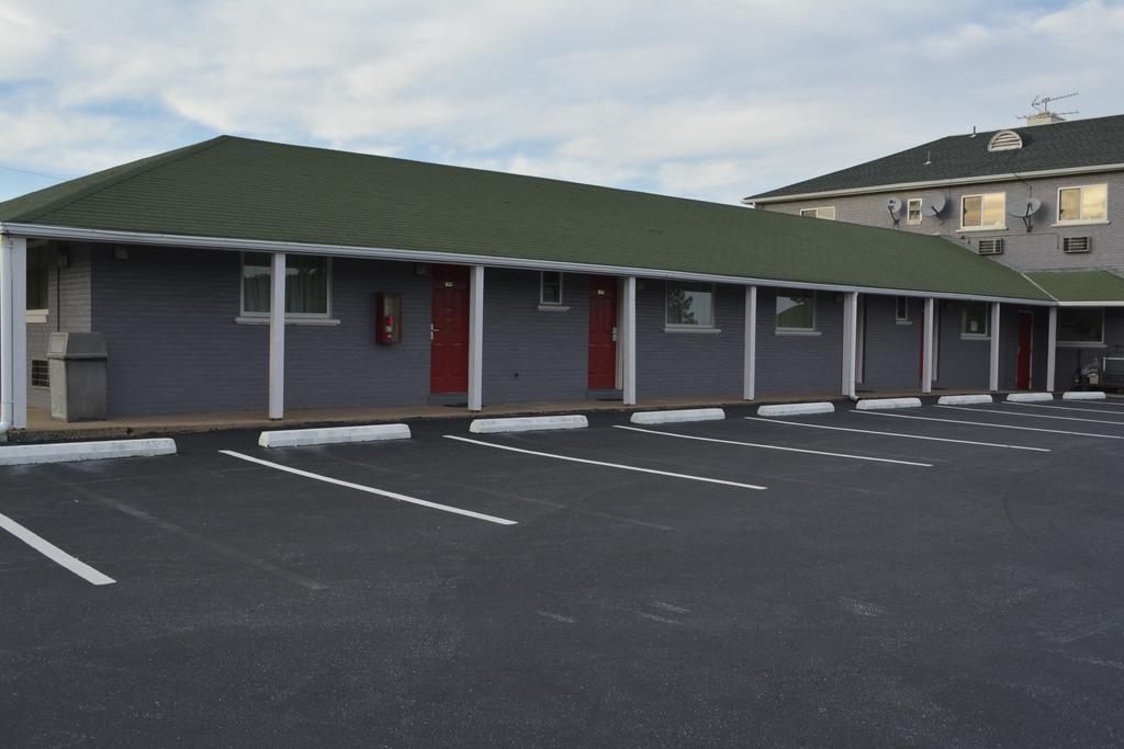 Red Carpet Inn & Suites New Cumberland Exteriér fotografie