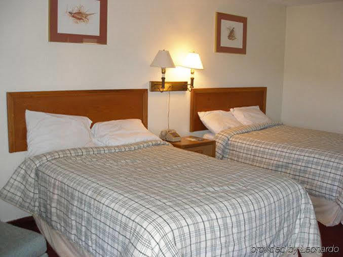 Red Carpet Inn & Suites New Cumberland Exteriér fotografie